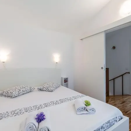 Sun House In The Centre Apartman *